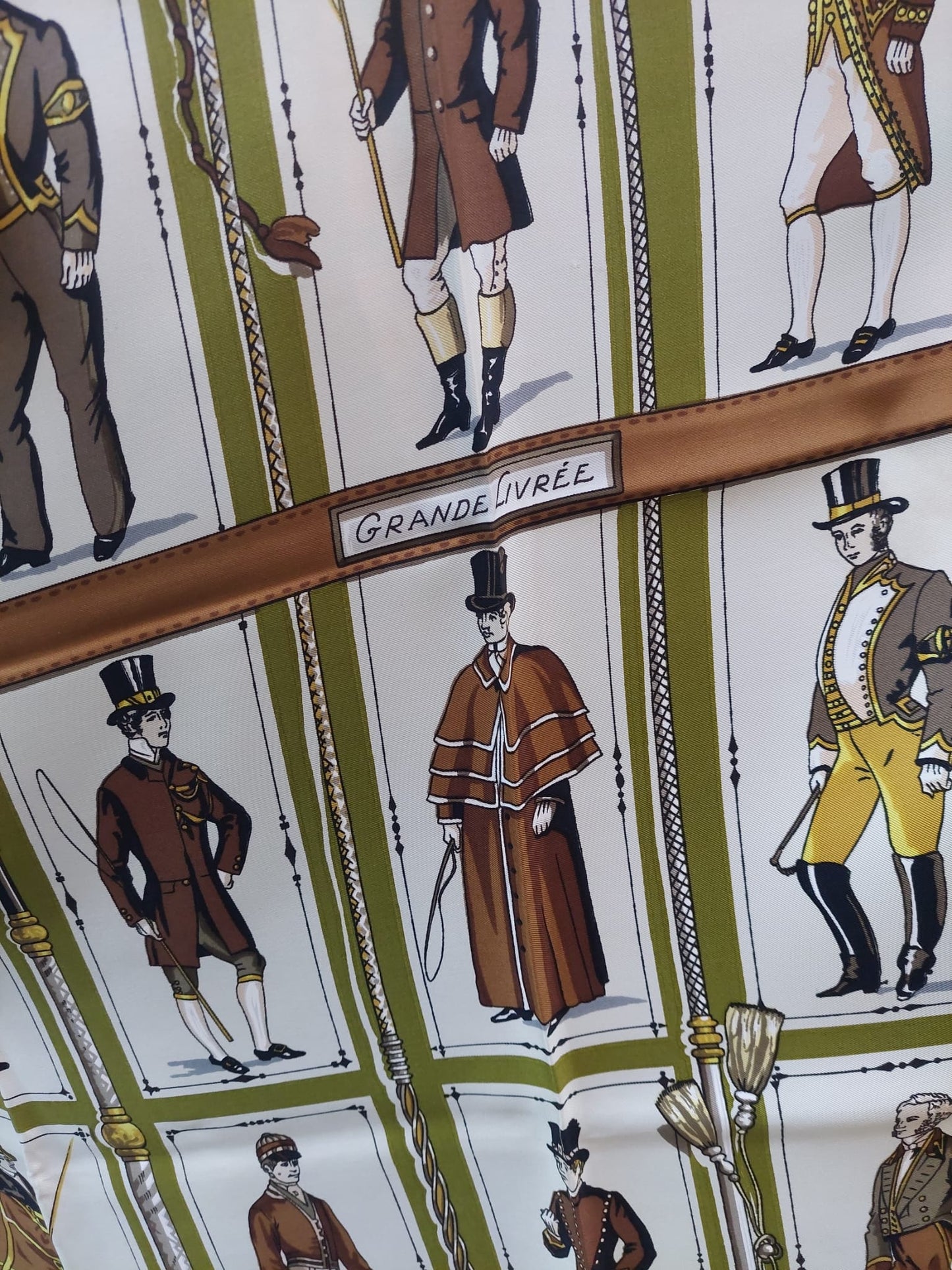 Foulard Hermès Grande Livrée