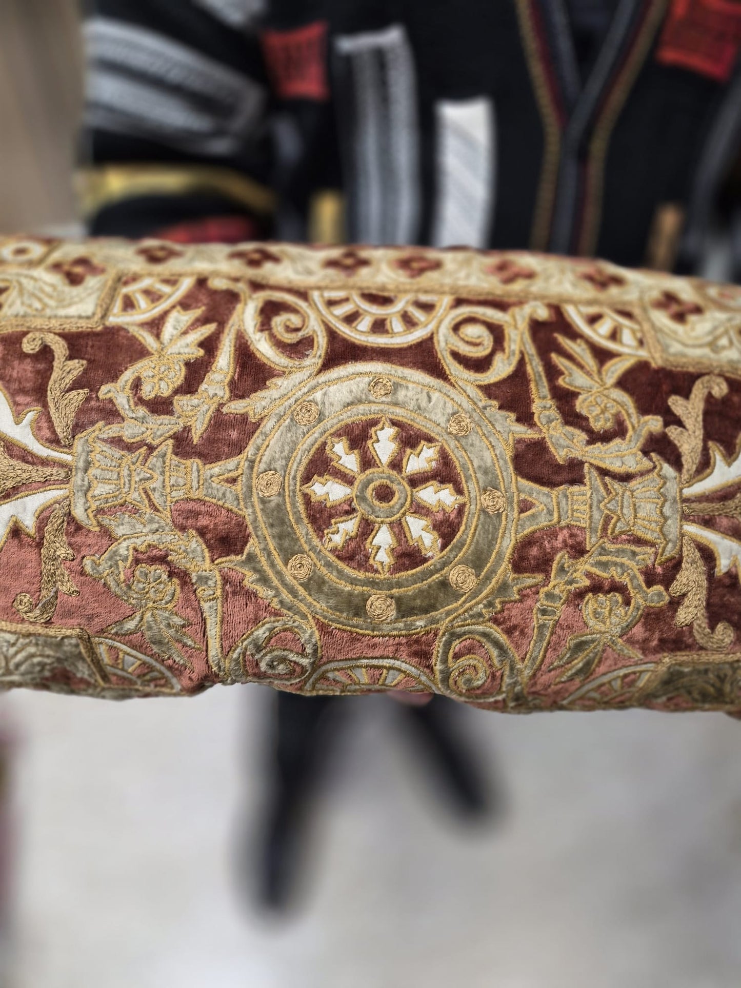 Cuscino Rettangolare Con Nappine